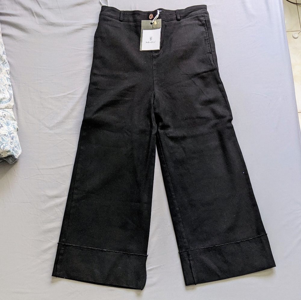 TWOTWINSTYLE Wide Leg Pants